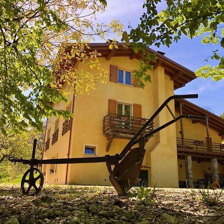 トスコラーノ・マデルノ Agriturismo San Lorenzo Di Persegnoヴィラ エクステリア 写真